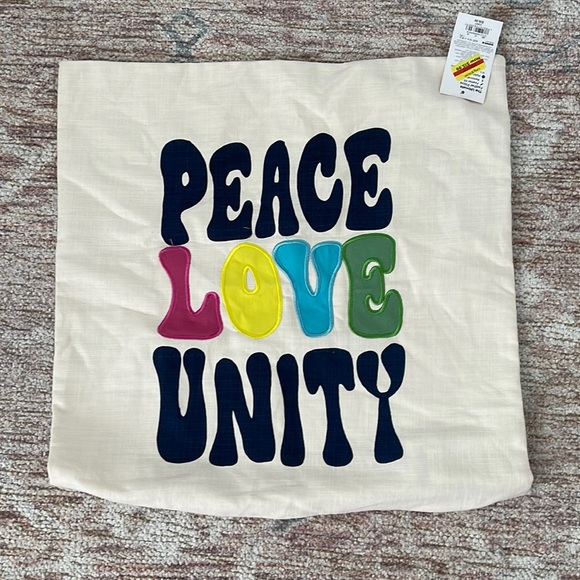 Pillow case decorative - Picture 1 of 3